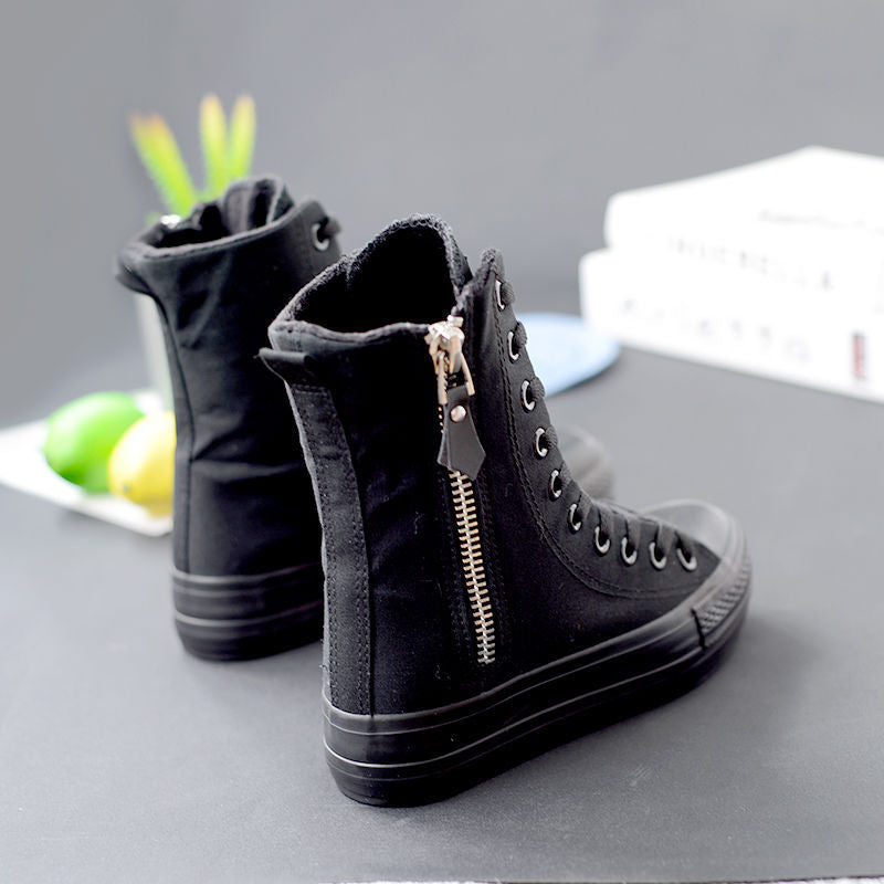 Canvas Boots With High Tops And Platforms